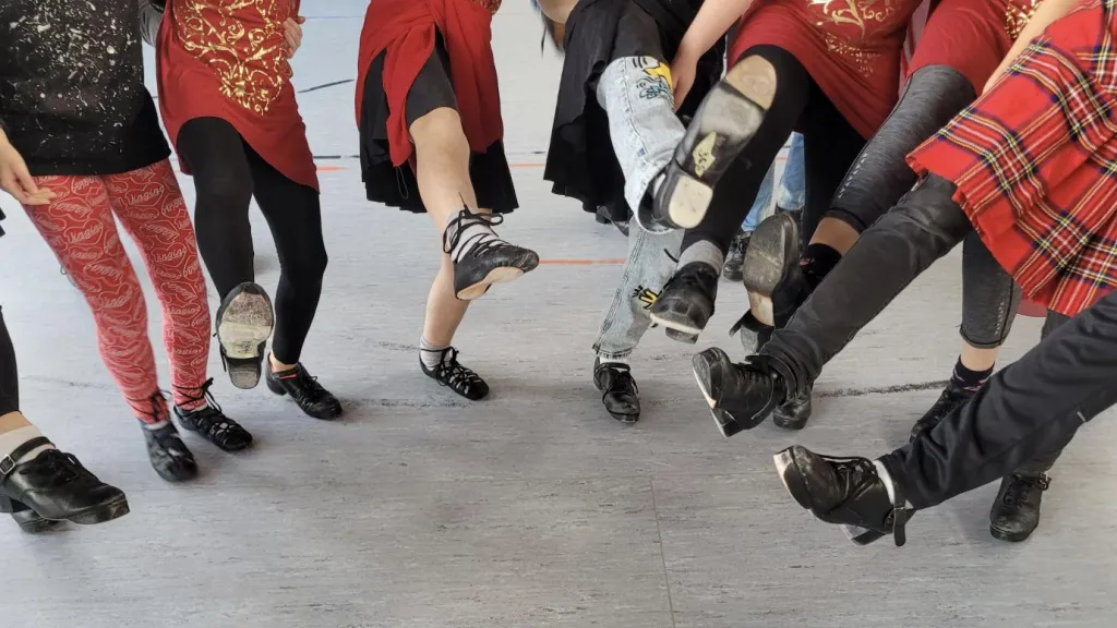 088 irish dance 1024p agsprojekte ca 2025 08 23.6171b847f53cdd6b