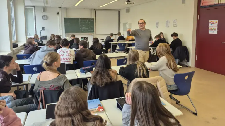 238 gapp besuch 2048p usaaustausch ca 2025 10 14.2a223c7eace635f4