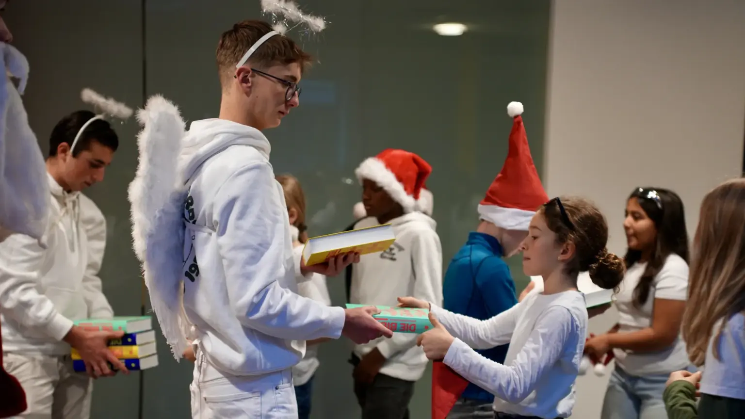 303 nikolaus 2048p smv ca 2026 01 06.beab011fc2ddc301